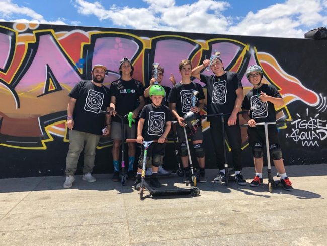 Equipo de Competicion Scooter Freestyle Club de Patinahe Valencia Royals Clases Valencia